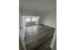 Dachgeschoßwohnung Wolfsburg - 4 Zimmer, 53 m&sup2;, 500&euro; | Angebot:26558069