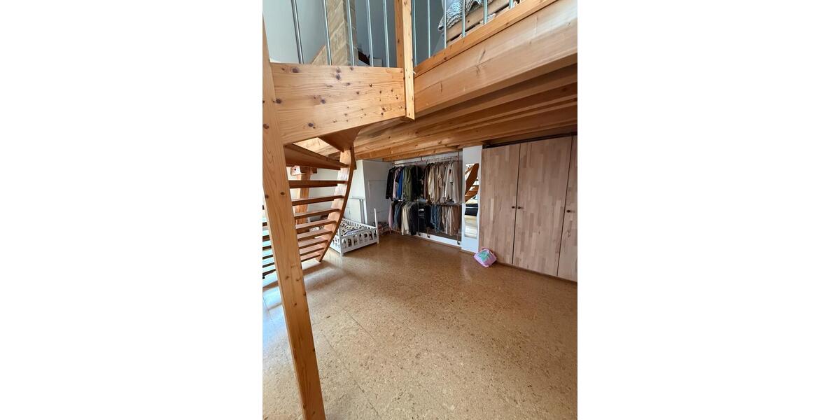 Maisonettenwohnung Neunkirchen am Brand - 2.5 Zimmer, 140 m&sup2;, 1.250&euro; | Angebot:26603772