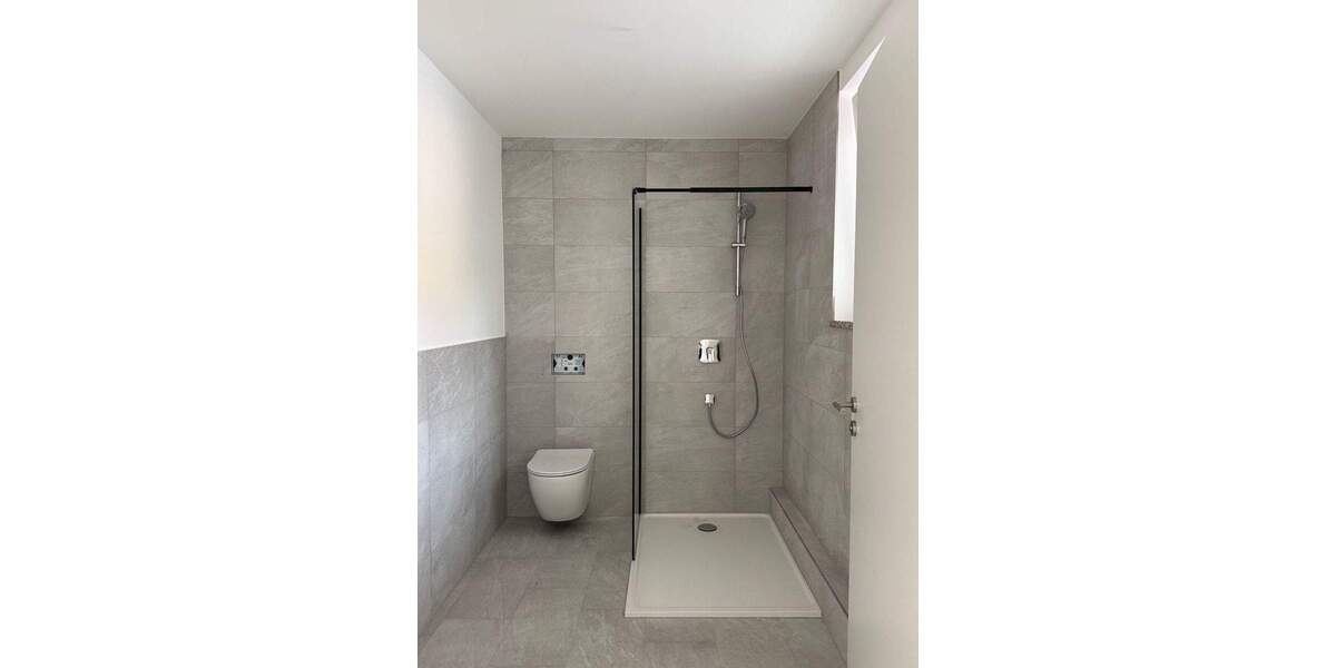 Etagenwohnung Tuttlingen - 2 Zimmer, 65 m&sup2;, 790&euro; | Angebot:24577406