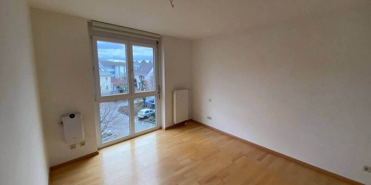 Etagenwohnung Weil am Rhein - 3 Zimmer, 83 m&sup2;, 960&euro; | Angebot:25971977