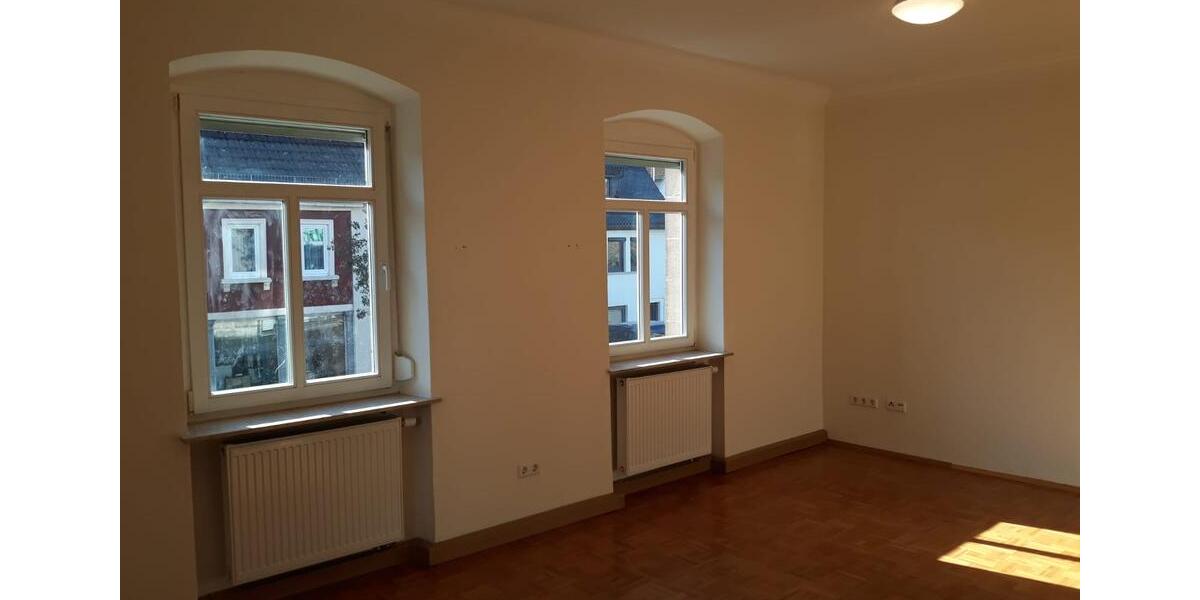 Erdgeschoßwohnung Gerabronn - 3 Zimmer, 85 m&sup2;, 595&euro; | Angebot:26620971