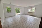 Freundliche, neu renovierte 3 Zimmer Wohnung