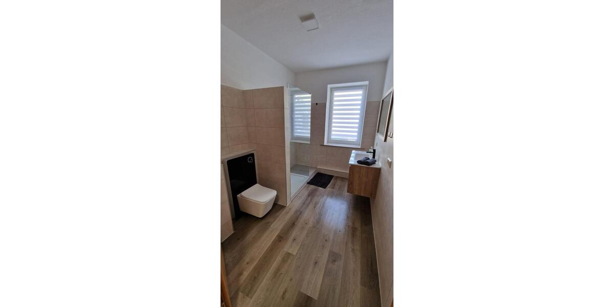 Wohnen auf Zeit Döbeln - 2 Zimmer, 60 m&sup2;, 18&euro; | Angebot:16536453