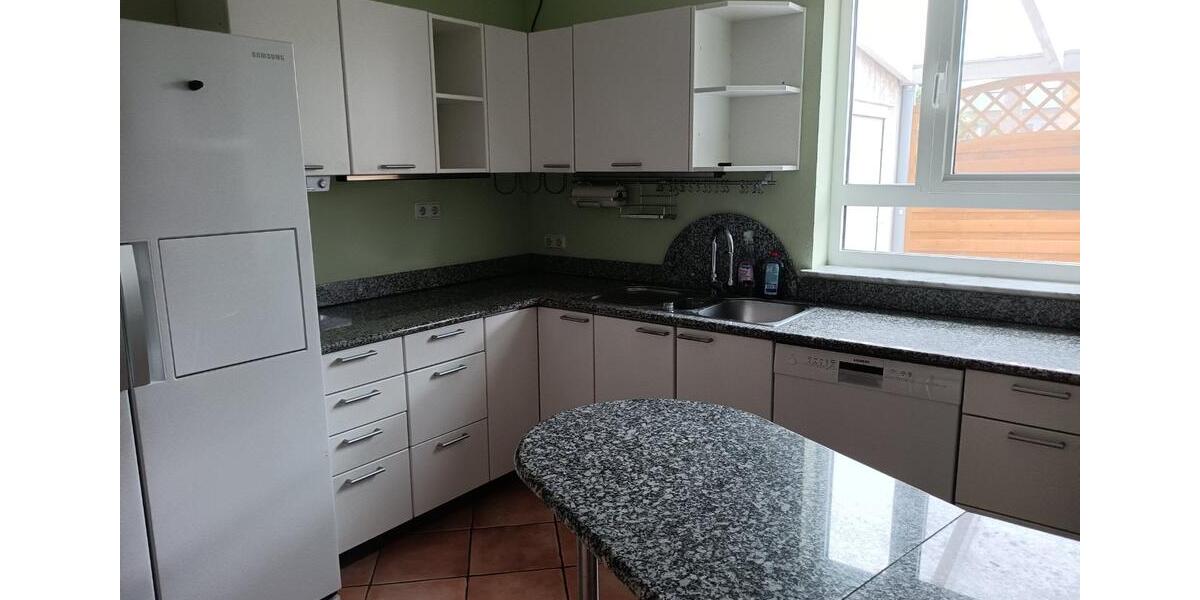 Doppelhaushälfte Bornheim - 6 Zimmer, 163 m&sup2;, 2.400&euro; | Angebot:22699733