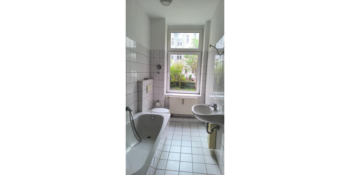 1-, 3- Raum Wohnung, MD- Alte Neustadt, Universität, FROSER STR. 1 zimmer