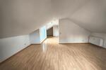 Dachgeschoßwohnung Hennef (Sieg) - 1.5 Zimmer, 55 m&sup2;, 610&euro; | Angebot:26581493