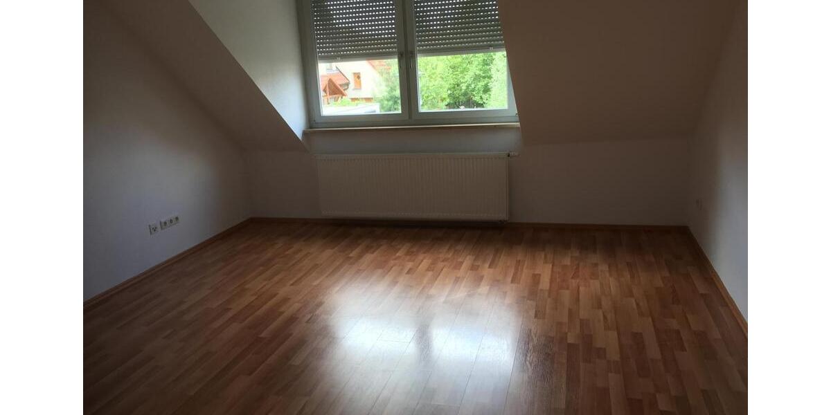 3 Zimmer Wohnung in guter Lage zimmer