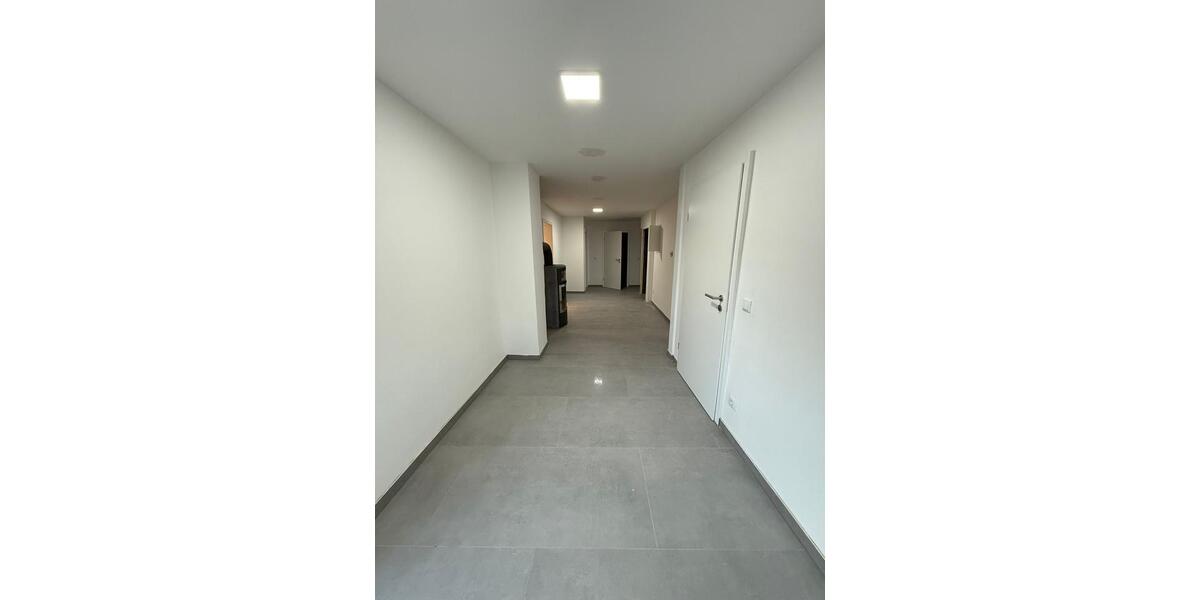 Erdgeschoßwohnung Neuberg - 3 Zimmer, 100 m&sup2;, 1.100&euro; | Angebot:24496928