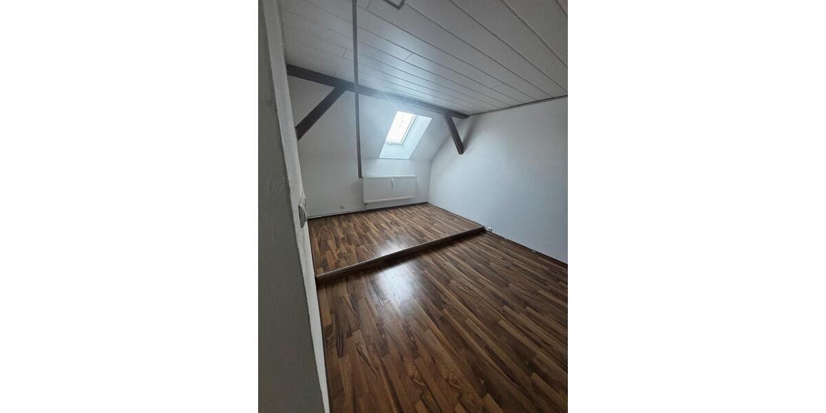 Haushälfte zur Miete ab 1 Februar 2026 4 zimmer