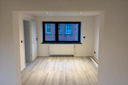 Wohnung Schiffweiler - 3 Zimmer, 52 m&sup2;, 650&euro; | Angebot:24638969