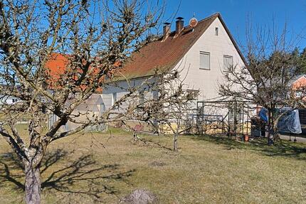 Haus Bodenwöhr - 6 Zimmer, 80 m&sup2;, 500&euro; | Angebot:25994820