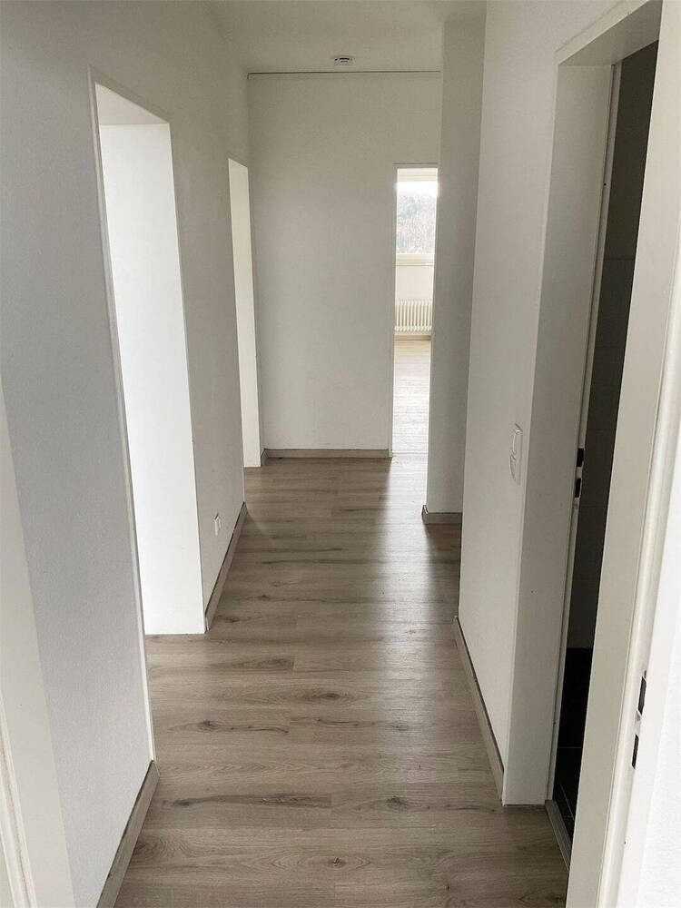 Ihr neues Zuhause mit zwei Loggien! 3-Zimmer-Wohnung, separate Küche, Wannenbad, Aufzug