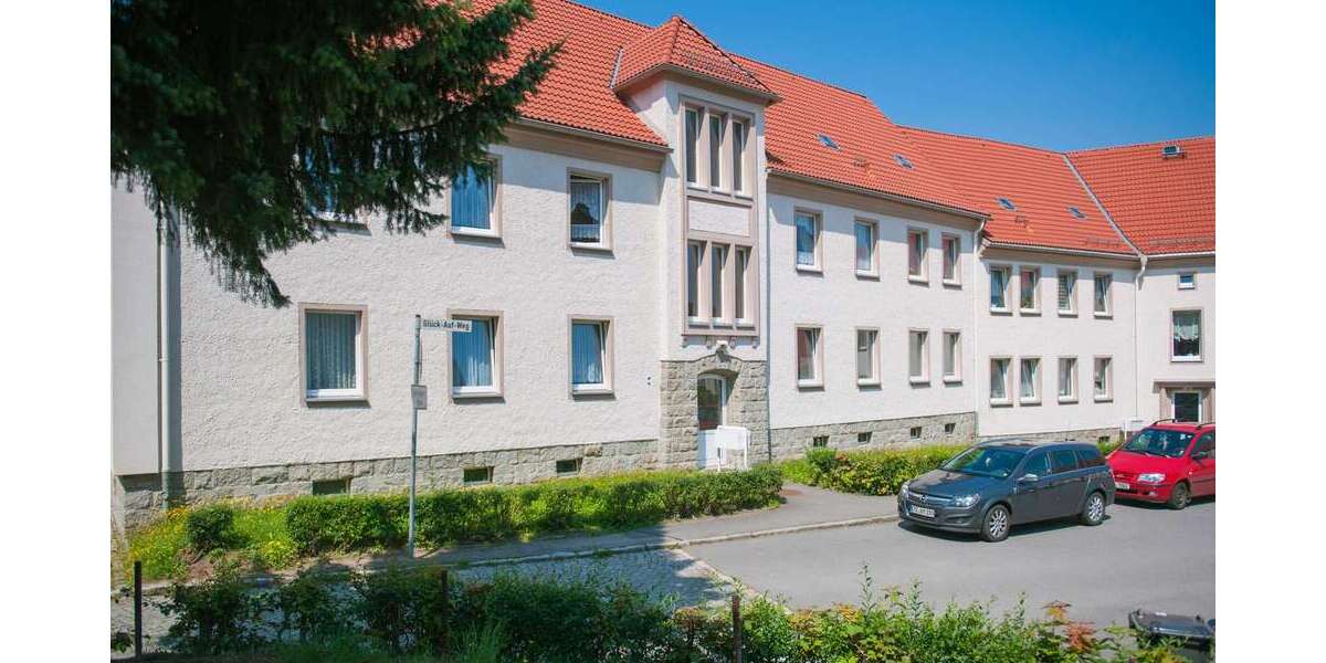 Wohnung zum Mieten in Aue-Bad Schlema 424,20 € 70.7 m² 3 zimmer