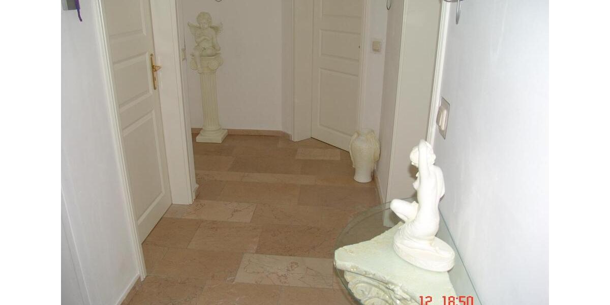 Etagenwohnung Harsewinkel - 2.5 Zimmer, 106 m&sup2;, 901&euro; | Angebot:24604200