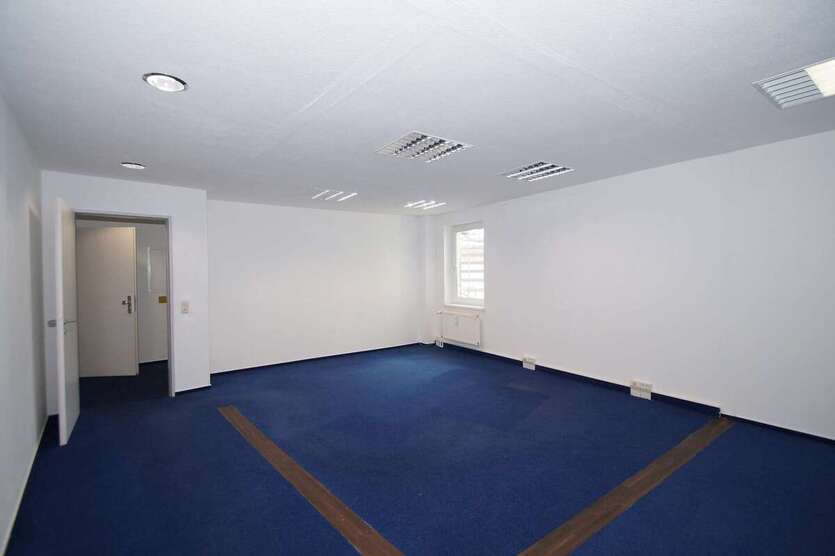 Optimal für kleine Firmen! 2-Raum-Büro mit 58m² in guter Lage. 2 zimmer