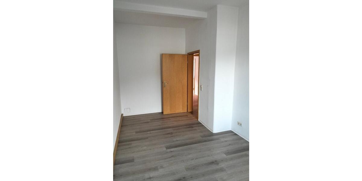 Etagenwohnung Aue-Bad Schlema Bad Schlema - 3 Zimmer, 62 m&sup2;, 360&euro; | Angebot:26060845