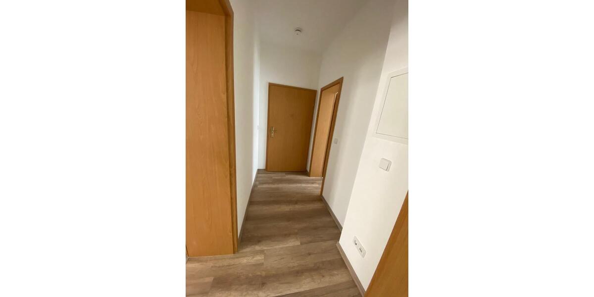 Erdgeschoßwohnung Weißenfels - 2 Zimmer, 48 m&sup2;, 295&euro; | Angebot:26447311