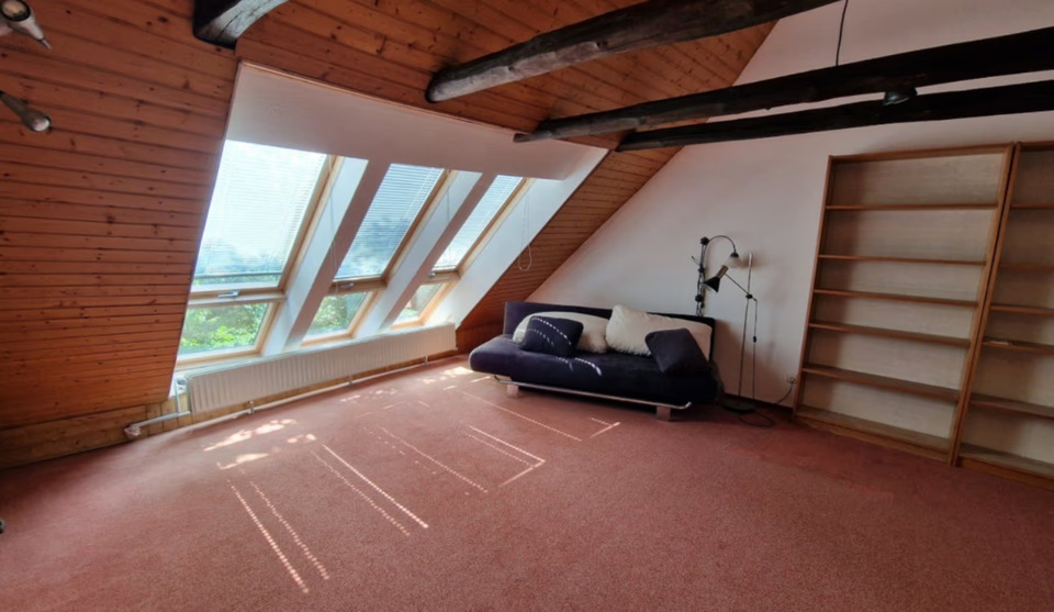 Großes&helles Zimmer -ideal auch zu 2t- im Fachwerkhaus+Garten WG 1 zimmer