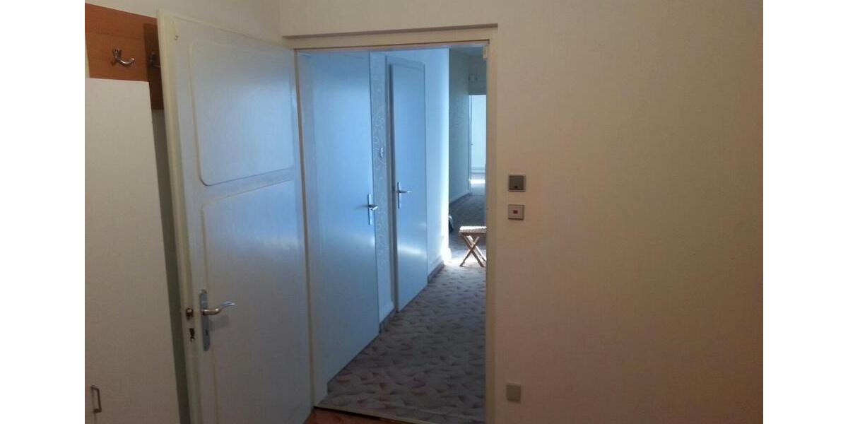 Etagenwohnung Weste - 5 Zimmer, 98 m&sup2;, 670&euro; | Angebot:26050383