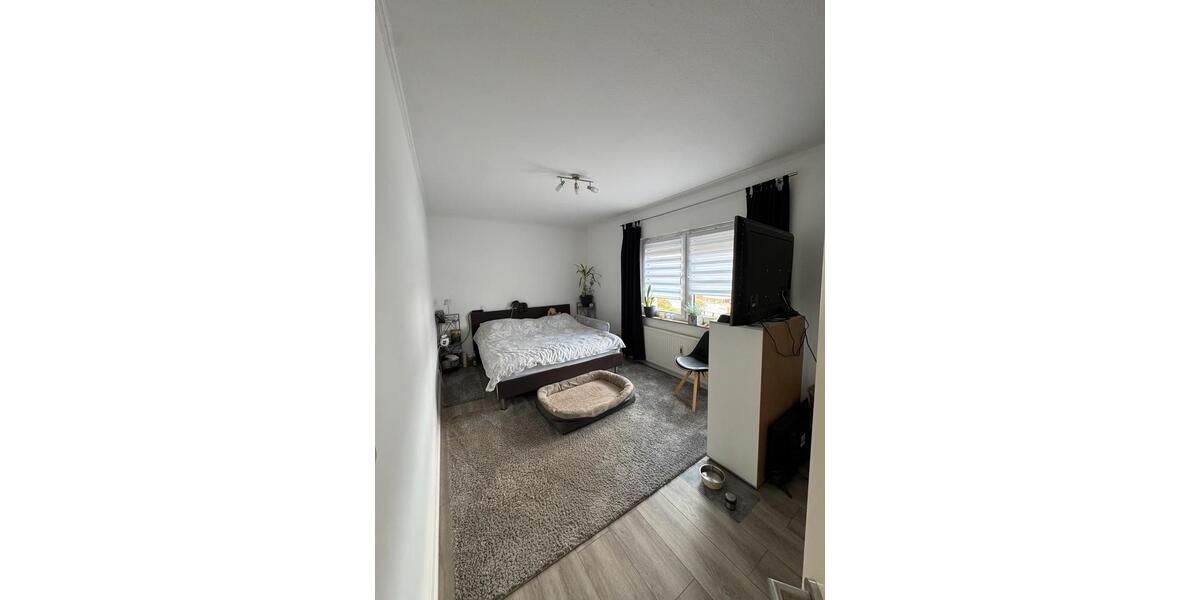 Etagenwohnung Porta Westfalica - 5 Zimmer, 182 m&sup2;, 1.350&euro; | Angebot:26604523