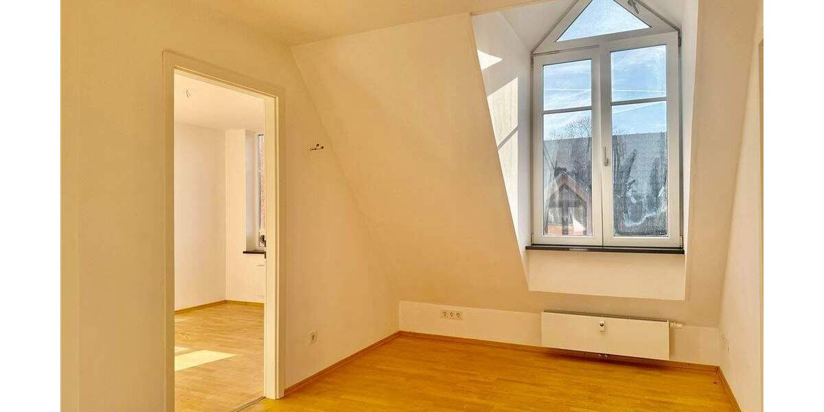 Gewerbeobjekt Murnau a. Staffelsee Murnau - 4 Zimmer, 105 m&sup2;, 1.600&euro; | Angebot:25682687