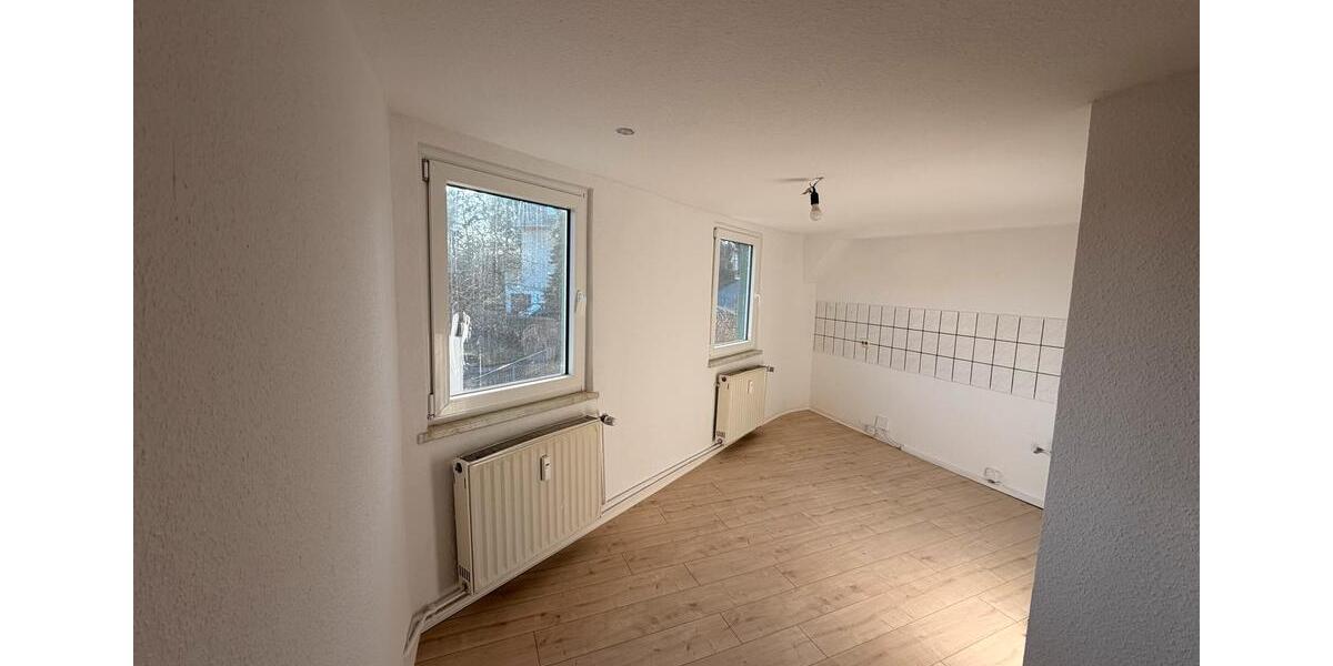 Etagenwohnung Göttingen Roringen - 4 Zimmer, 100 m&sup2;, 800&euro; | Angebot:25291857