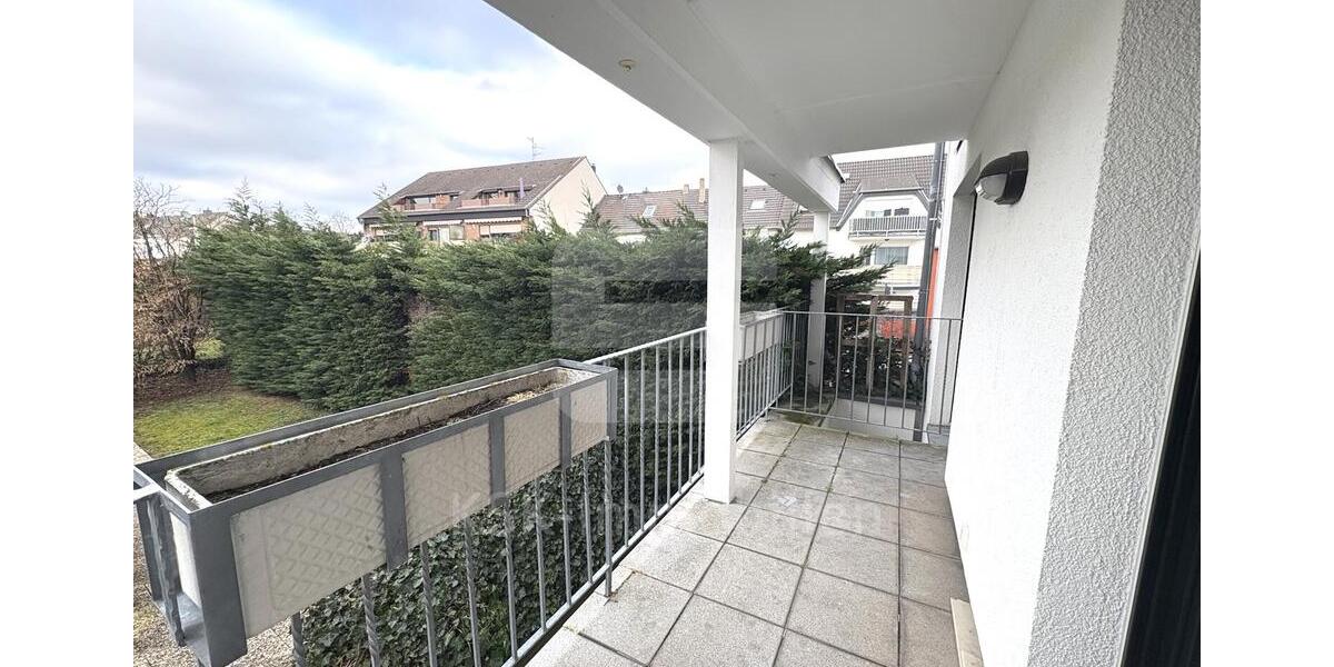 Etagenwohnung Euskirchen - 3 Zimmer, 92 m&sup2;, 750&euro; | Angebot:25227352