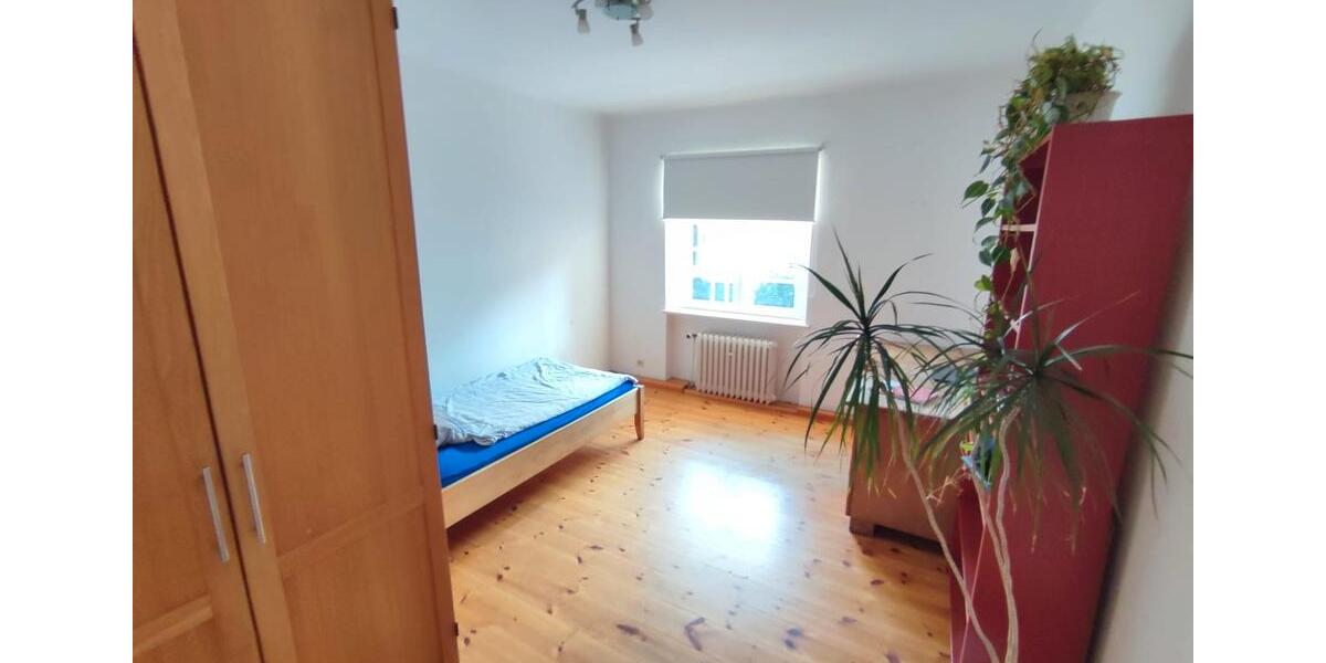 Wohnen auf Zeit Halle (Saale) - 1 Zimmer, 17 m&sup2;, 150&euro; | Angebot:26231520