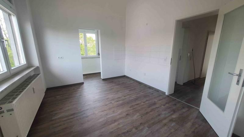 Etagenwohnung Mannheim Niederfeld - 4 Zimmer, 122 m&sup2;, 1.218&euro; | Angebot:25539468