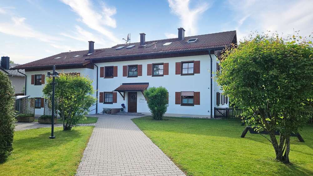 Etagenwohnung Traunstein - 3 Zimmer, 56 m&sup2;, 650&euro; | Angebot:25144858