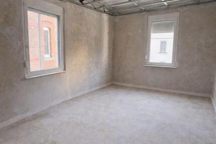 Kernsanierte 4-Zimmer-Wohnung mit LoggiaBalkon in Stuttgart-Bad Cannstatt 4 zimmer