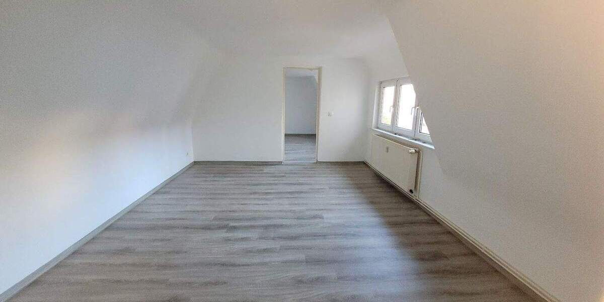 Etagenwohnung Stralsund Altstadt - 2 Zimmer, 47 m&sup2;, 419&euro; | Angebot:24784031