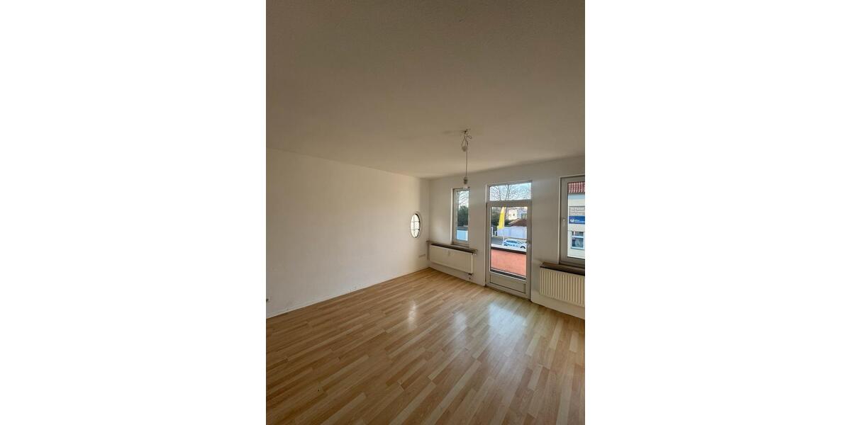 Helle, lichtdurchflutete 2ZKB Altbauwohnung 65m2 2 zimmer