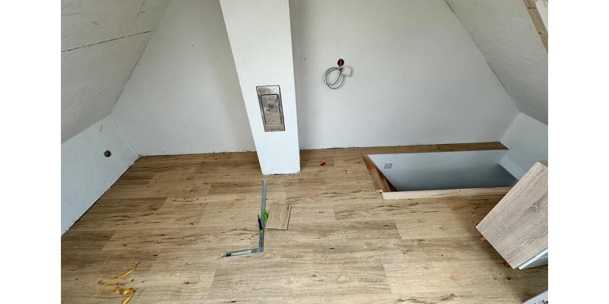 Dachgeschoßwohnung Lilienthal - 3 Zimmer, 70 m&sup2;, 1.000&euro; | Angebot:25952672