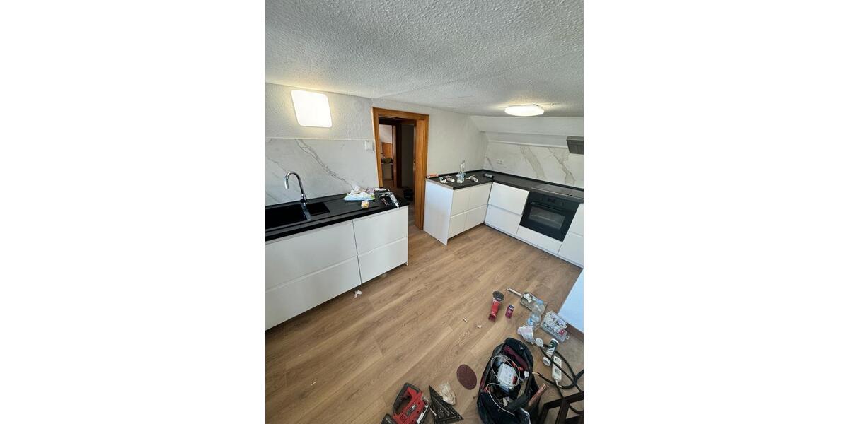 Wohnen auf Zeit Köln Ehrenfeld - 5 Zimmer, 160 m&sup2;, 520&euro; | Angebot:26017300