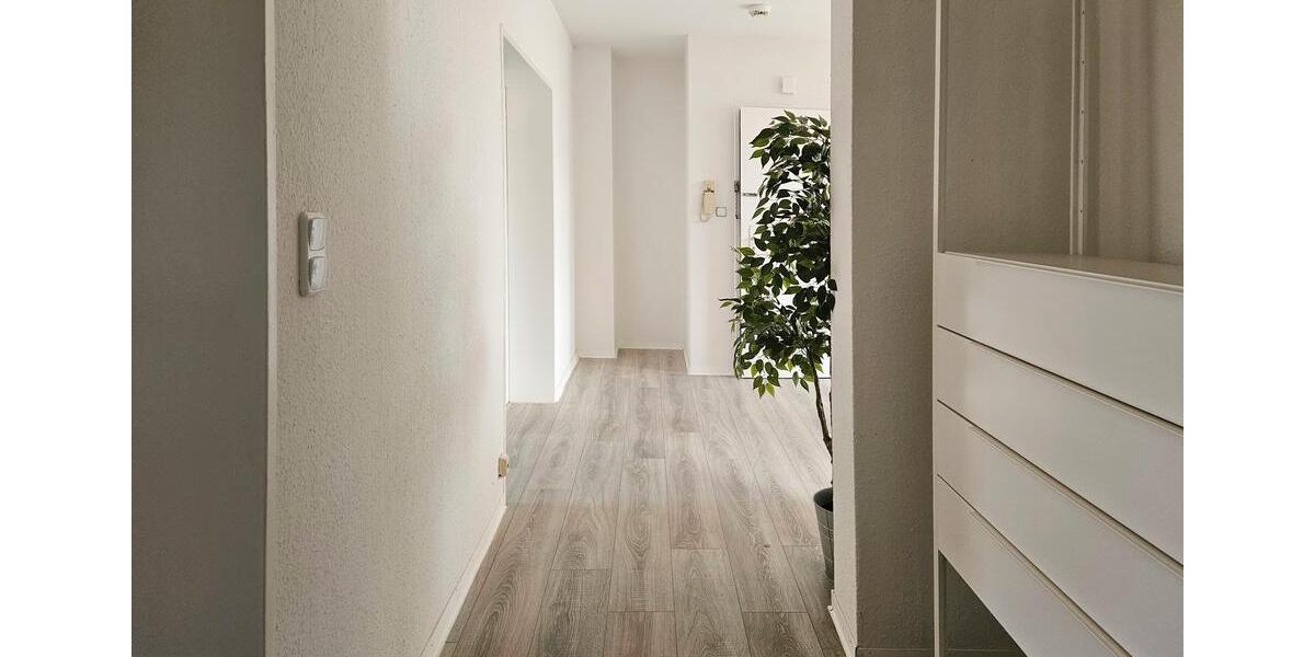 Etagenwohnung Bremerhaven Lehe - 2 Zimmer, 68 m&sup2;, 459&euro; | Angebot:24865338