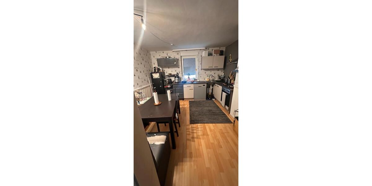 Einfamilienhaus Calden - 4 Zimmer, 120 m&sup2;, 700&euro; | Angebot:26112976