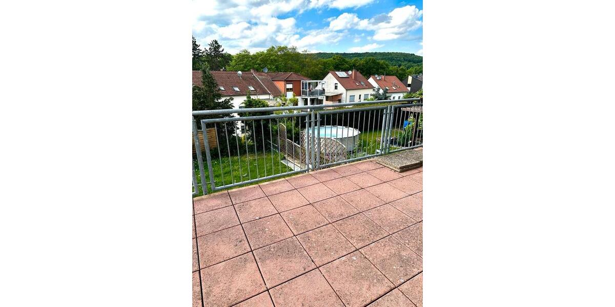 Erdgeschoßwohnung Völklingen - 3 Zimmer, 90 m&sup2;, 680&euro; | Angebot:26607049
