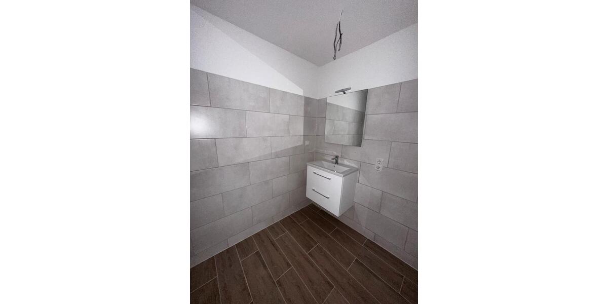 Terrassenwohnung Hohenlockstedt - 5 Zimmer, 162 m&sup2;, 1.500&euro; | Angebot:26674007