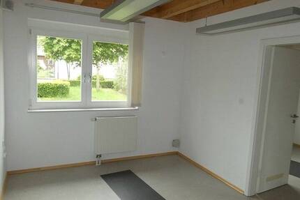 Gewerbeobjekt Stimpfach / Weipertshofen Weipertshofen - 710&euro; | Angebot:23965111