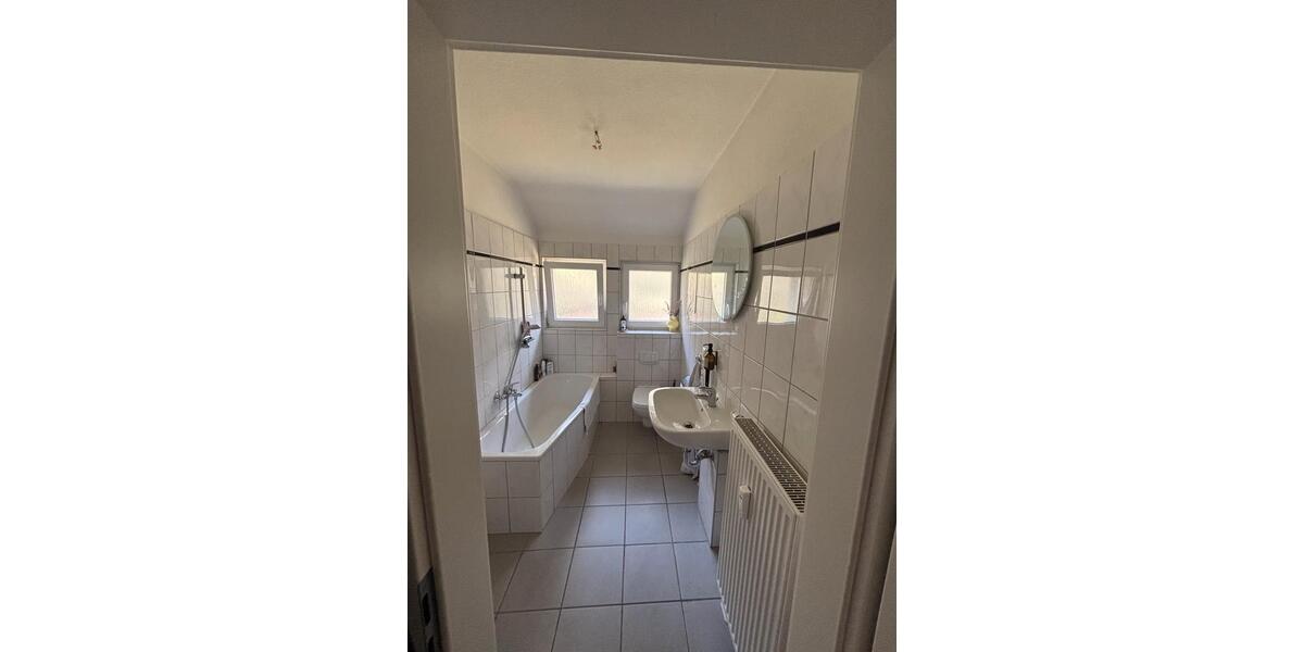 Dachgeschoßwohnung Lüdenscheid - 3 Zimmer, 55 m&sup2;, 600&euro; | Angebot:26254903
