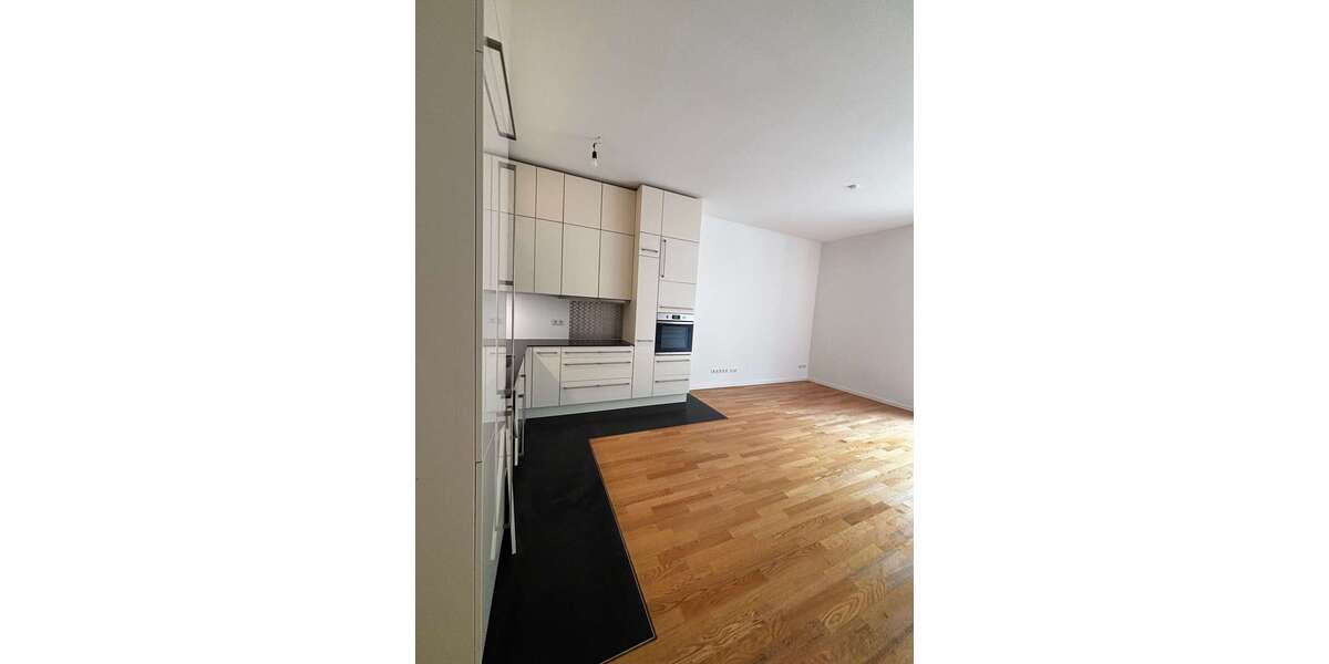 Etagenwohnung Berlin Mitte - 3 Zimmer, 87 m&sup2;, 2.000&euro; | Angebot:27017967