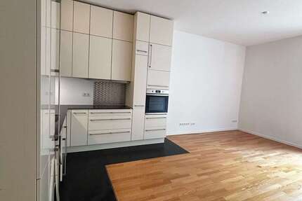 Wohnung Berlin Mitte - 3 Zimmer, 87 m&sup2;, 2.000&euro; | Angebot:27017967