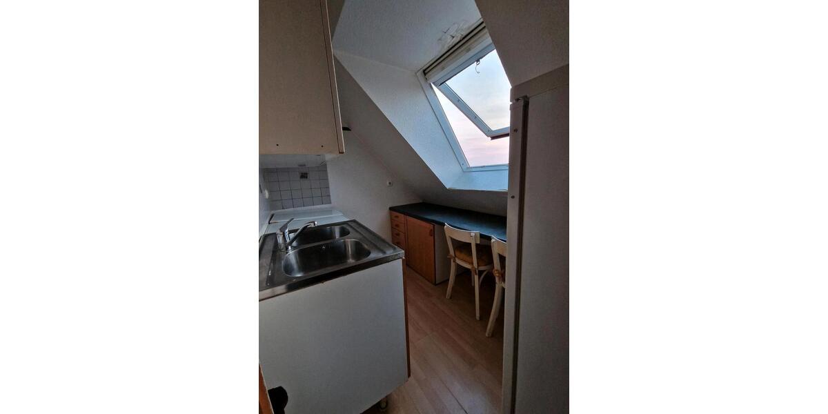 Dachgeschoßwohnung Erlangen Bruck - 3 Zimmer, 45 m&sup2;, 700&euro; | Angebot:25164820