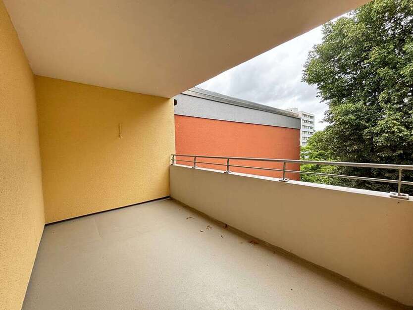 Wohnung zum Mieten in Augsburg 990 € 74.39 m²
