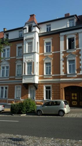 altersgerechte kleine Wohnung mit Einbauküche im Zentrum von Nossen 1 zimmer