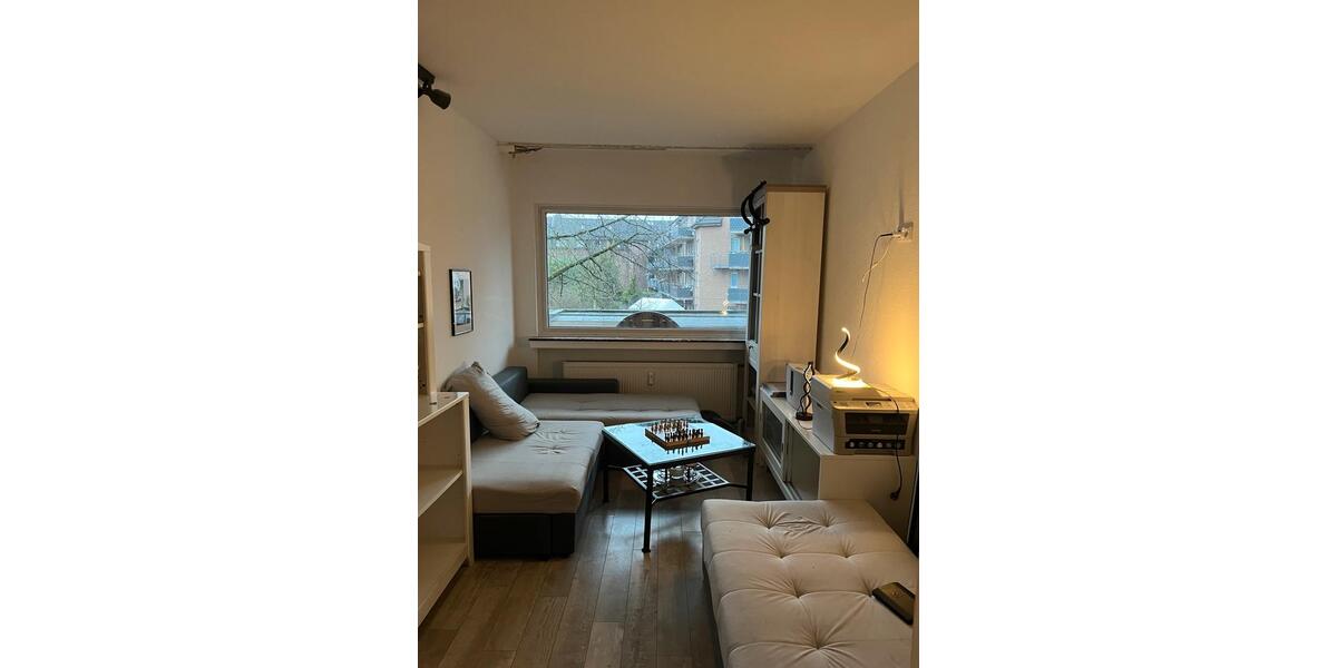 Wohnen auf Zeit Düsseldorf Stadtbezirk 9 - 5 Zimmer, 25 m&sup2;, 600&euro; | Angebot:24617606