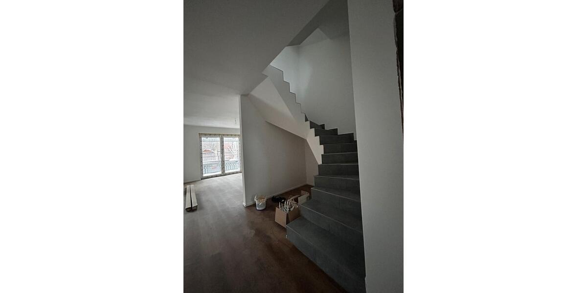 Maisonettenwohnung Sassenburg - 4 Zimmer, 115 m&sup2;, 1.300&euro; | Angebot:25354432