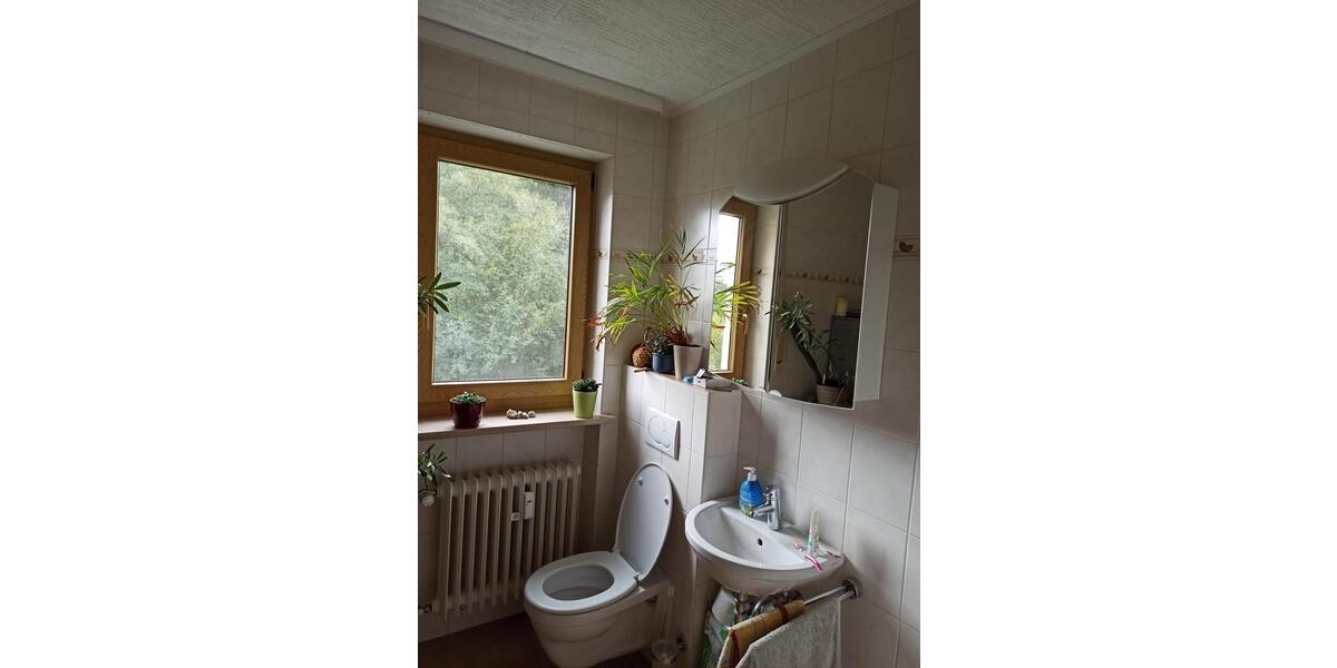 Etagenwohnung Krummennaab - 3 Zimmer, 80 m&sup2;, 400&euro; | Angebot:25207622