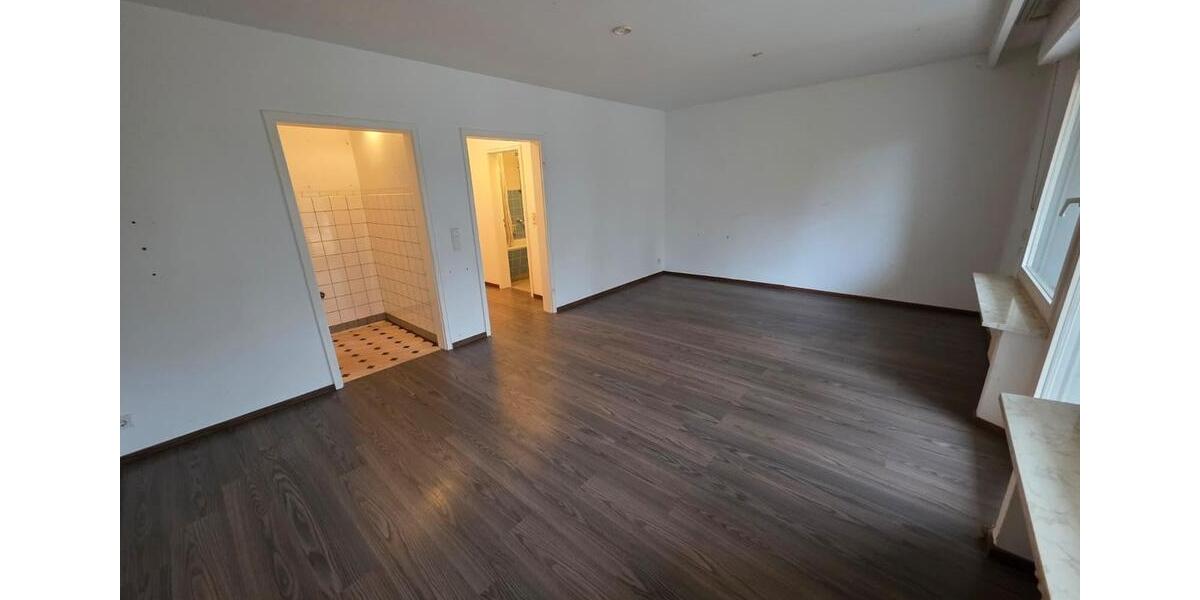Erdgeschoßwohnung Bergisch Gladbach - 2 Zimmer, 38 m&sup2;, 553&euro; | Angebot:25148339
